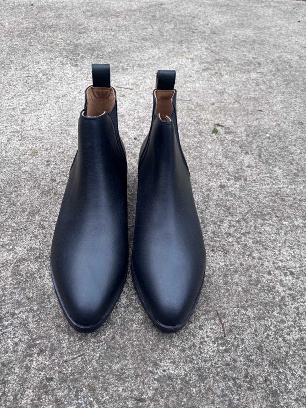 Nisolo Black Chelsea Ankle Boots